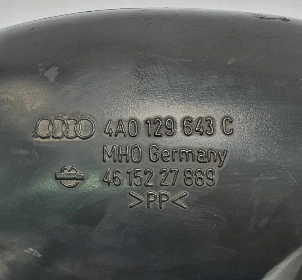 Audi A6 S6 C4 4A Tubo de Admisión 4A0129643C image 3