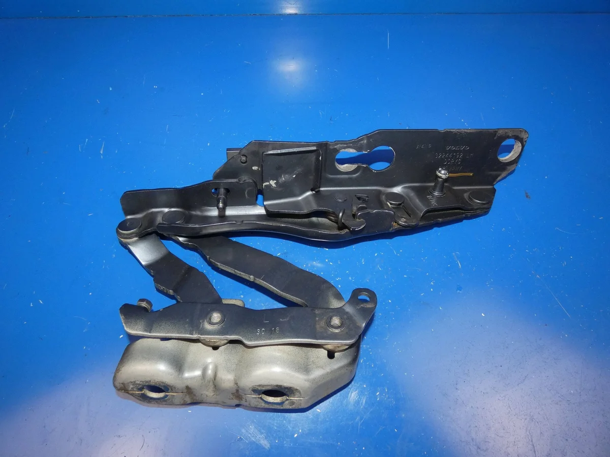 Volvo V60 II S60 III Scharnier Haube Links