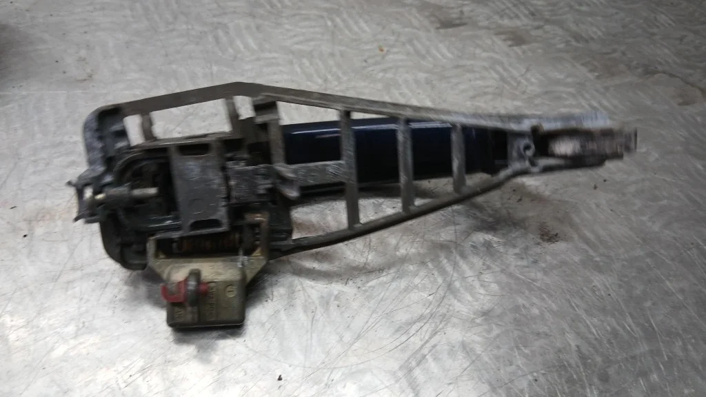 Manilla Puerta Trasera Derecha Opel Vectra C image 3