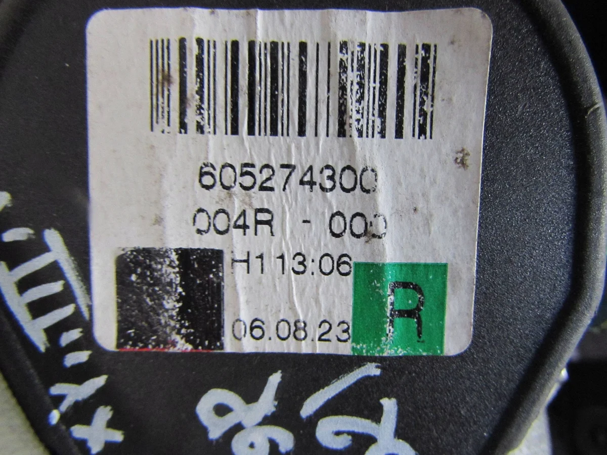 Ceinture de sécurité Ford OE 605274300 image 3