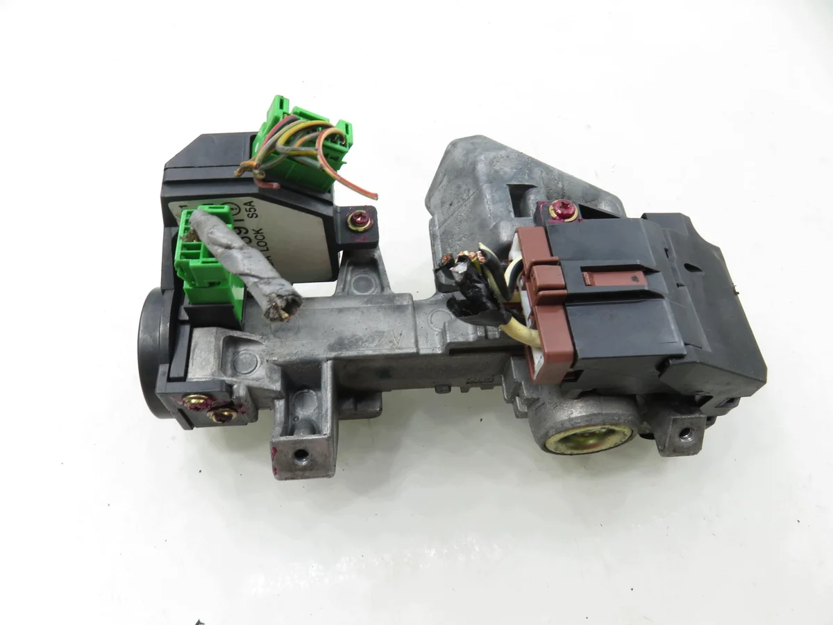 Contacteur Honda Civic VII M1152963-39730S5A image 8