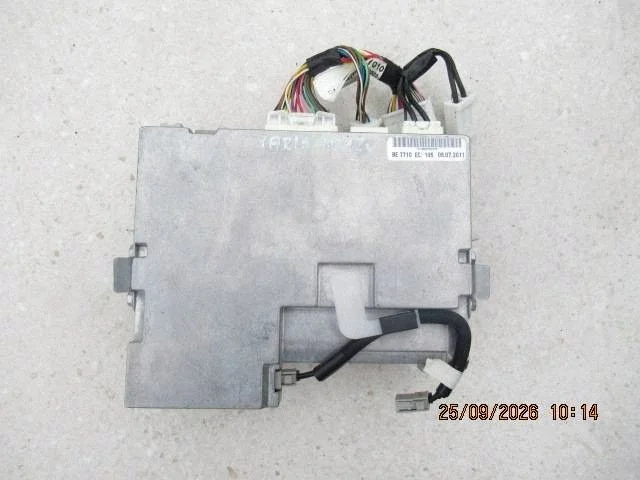 Toyota OE 86840YY040 - Usato image 2