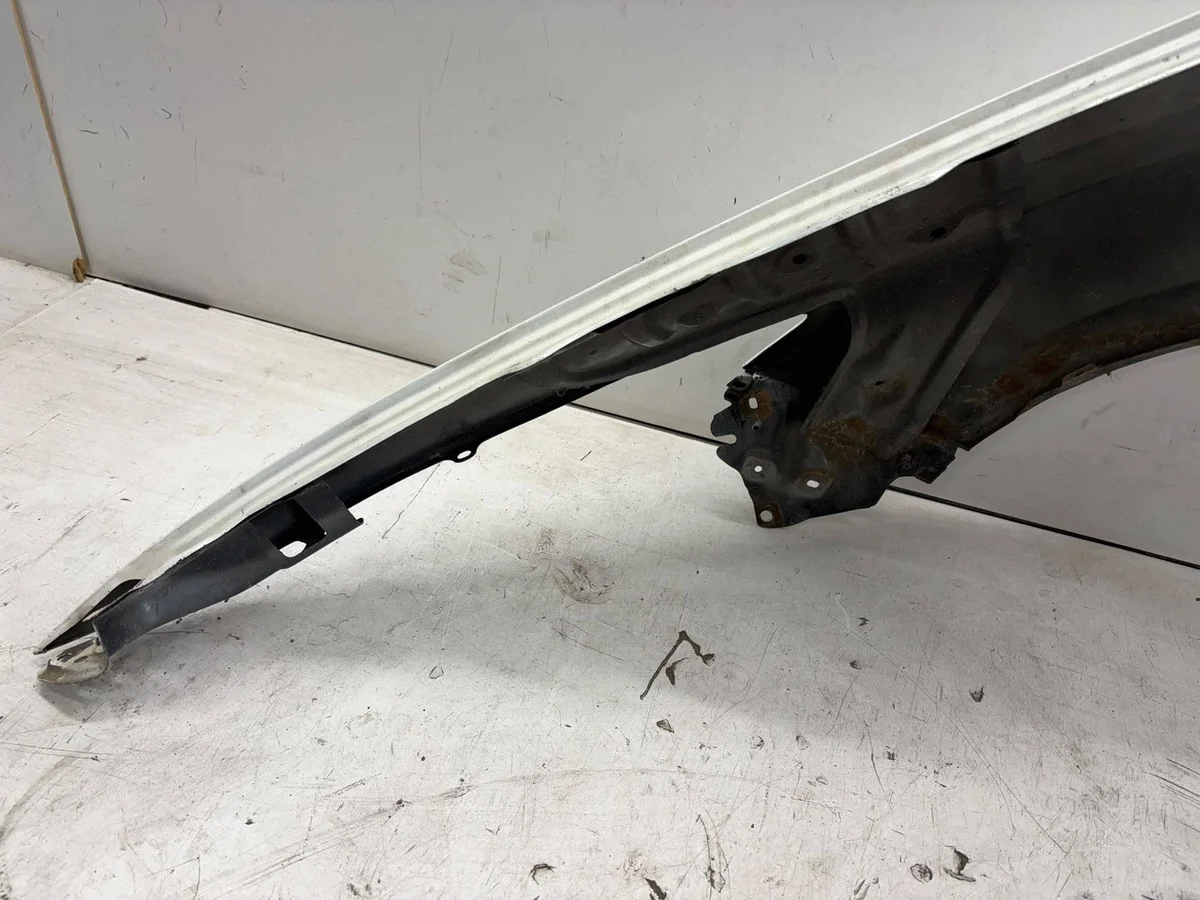 Mazda 6 GH 08- Spatbord Rechts Voor image 7
