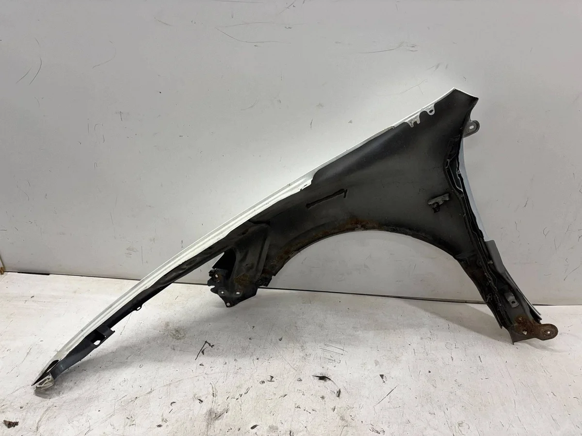 Mazda 6 GH 08- Spatbord Rechts Voor image 9