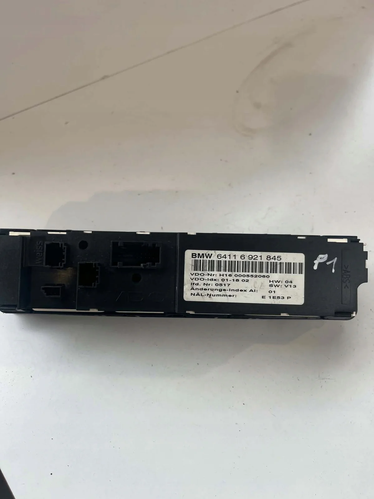 BMW E46 Heater Control Panel 64116921845 image 3