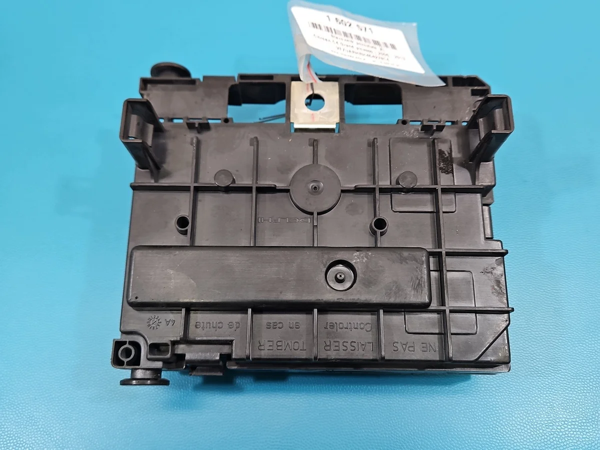 Module BSM Citroën C4 Grand Picasso 9664705880 image 4
