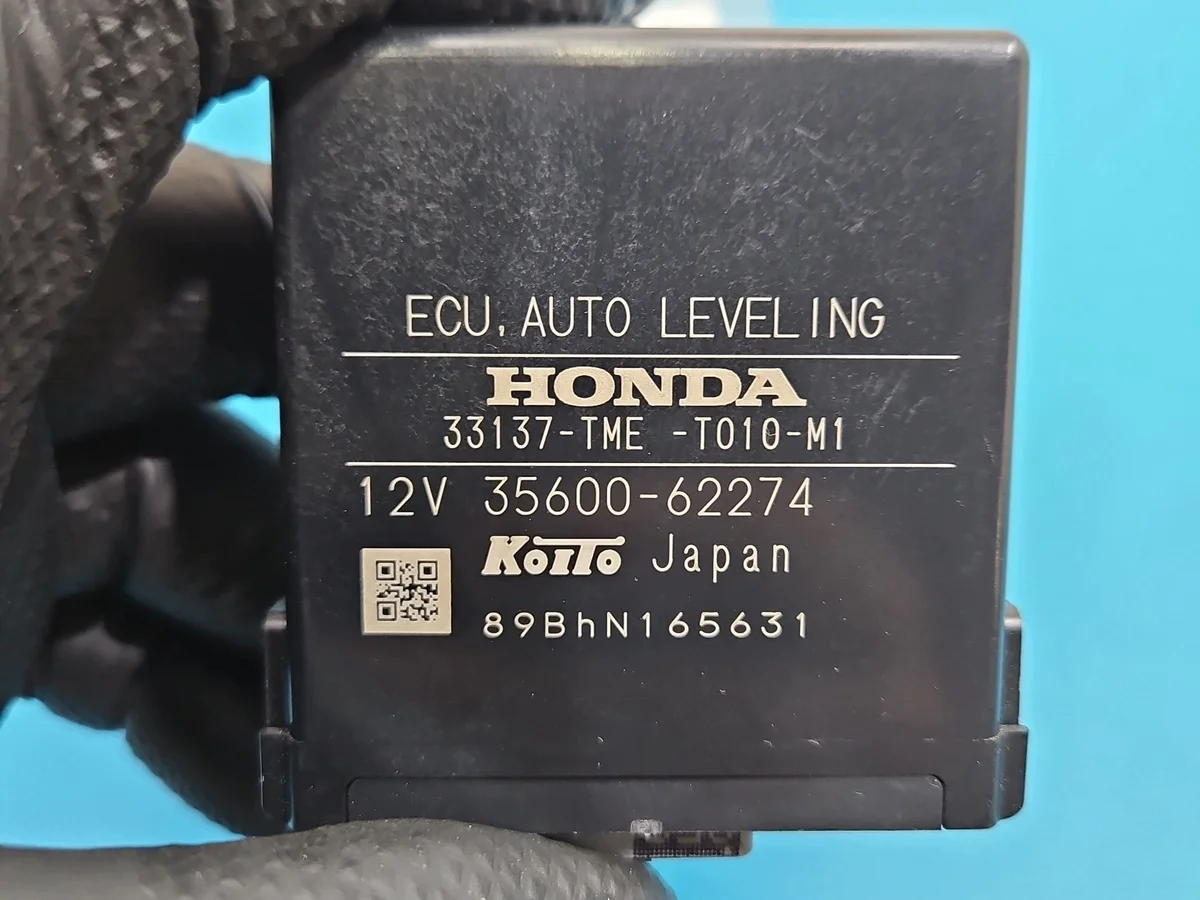 Honda CR-V V 16- 33137-TME-T010-M1 Usado image 3