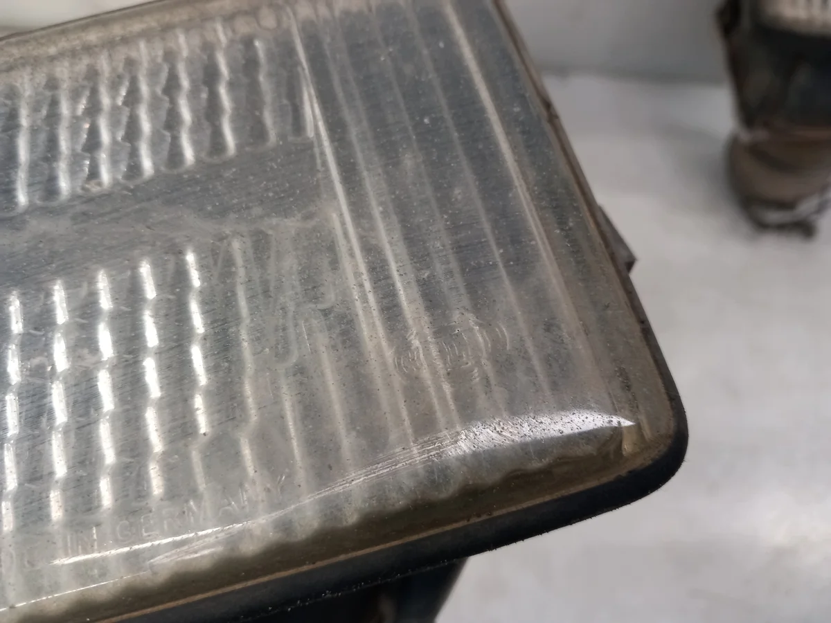 Dimljus vänster + höger BMW E32 Begagnad image 6