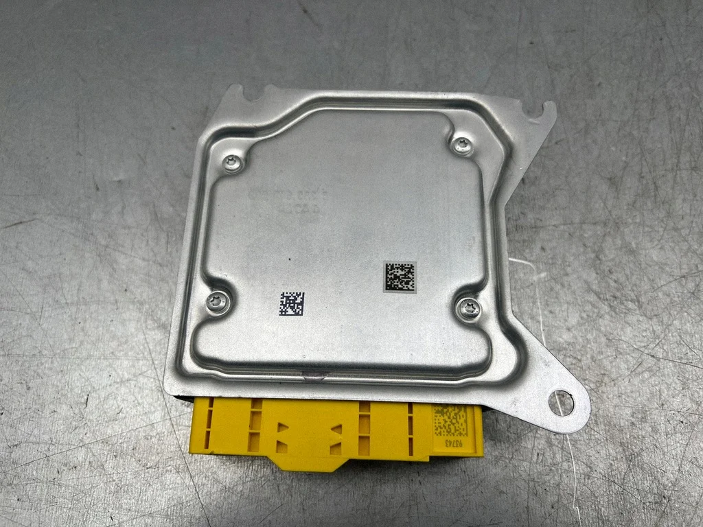 Mercedes Airbag Control Module A1779007418 image 4