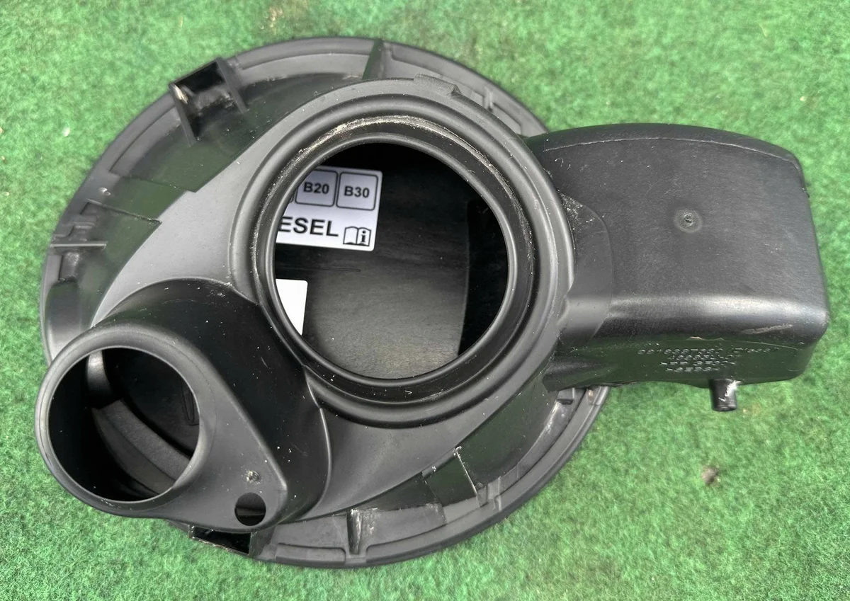 Peugeot OE 9818387680 Klepje Brandstoftank image 8