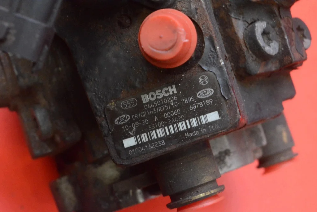 Bomba Inyectoras Hyundai i30 1.6 CRDI Usada image 6