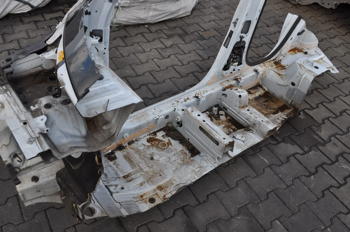 Volvo XC40 Säule A B C Schwelle Rechts DFAGFSNBFGH image 7