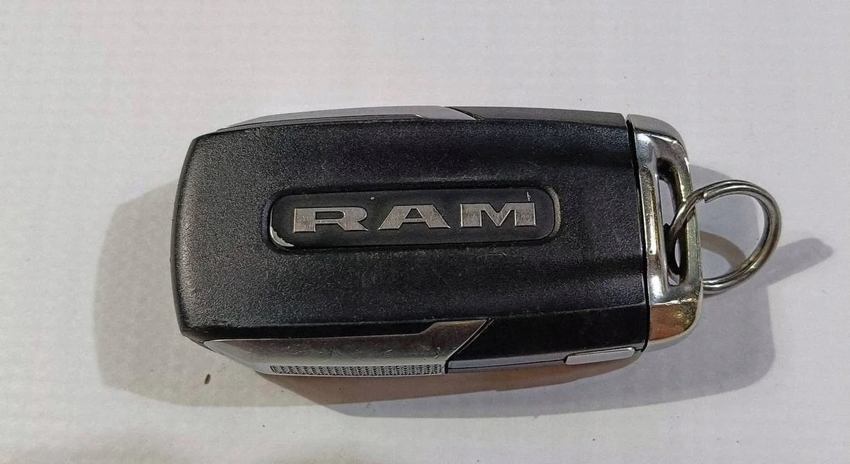 Chiave Dodge RAM 1500 2019- 68291689AD image 7