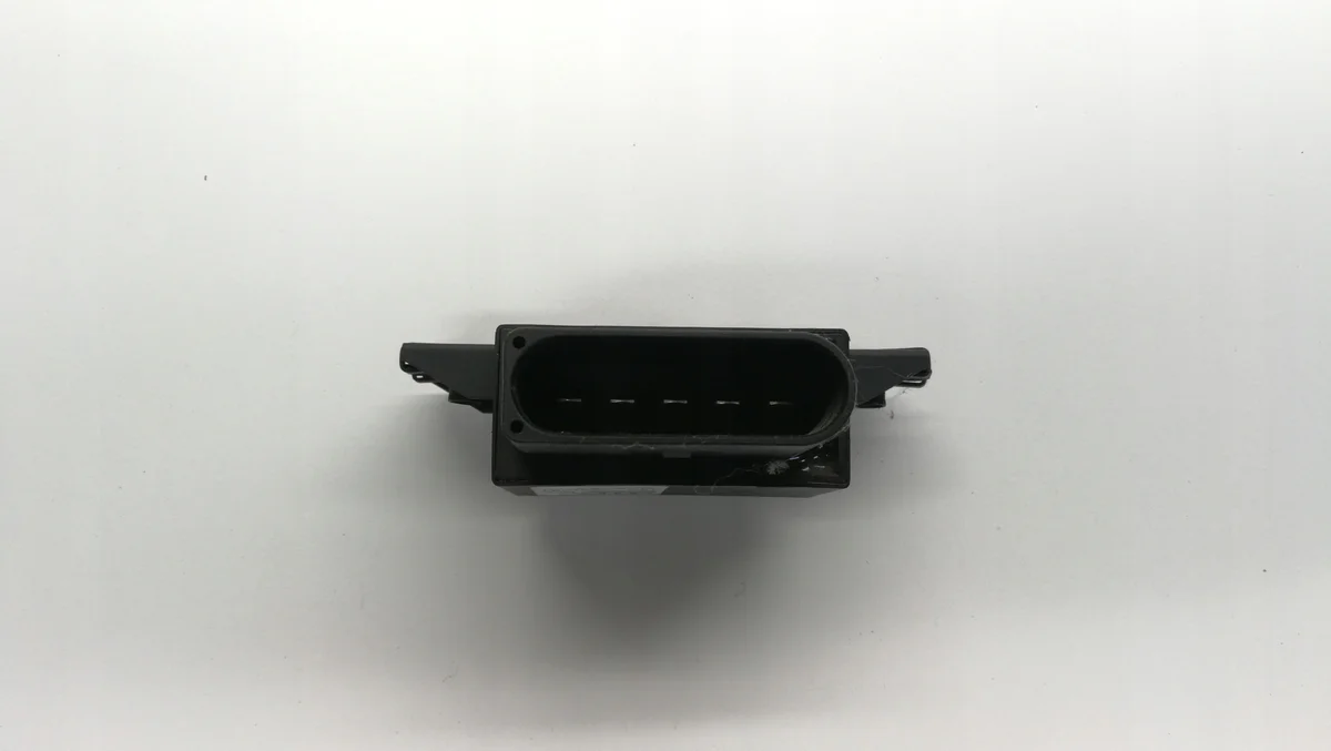 Audi A4 B8 A5 Q5 8K0906093D - Contrôleur Pompe image 4