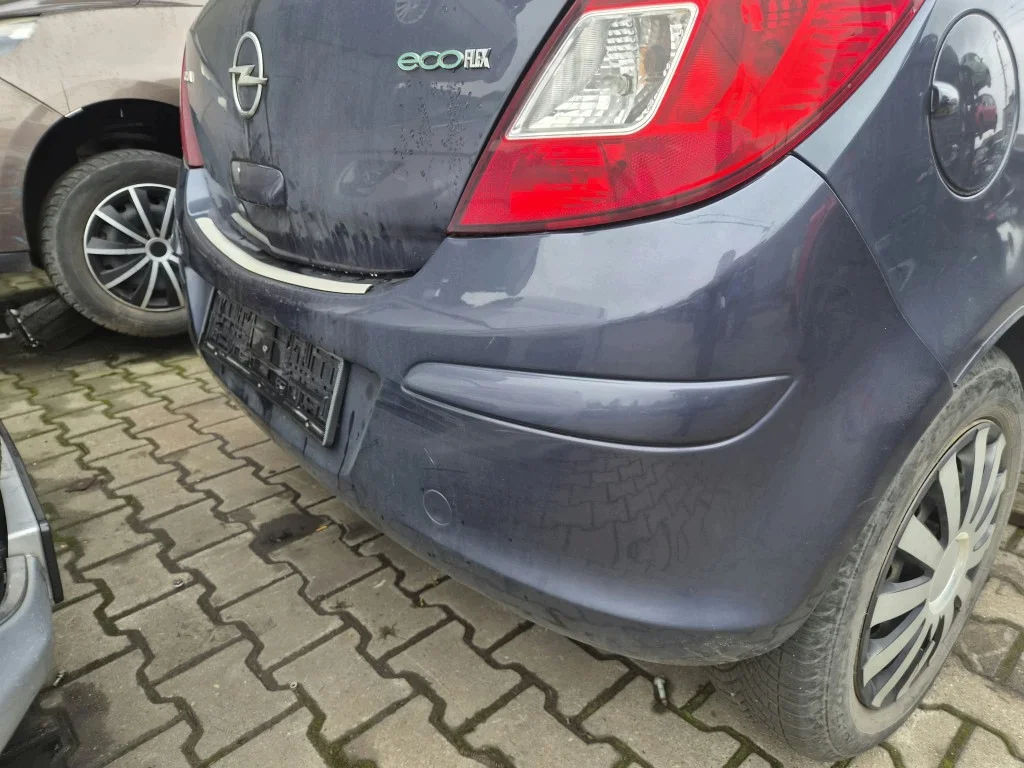 Parachoques Trasero Opel Corsa D 2006-2011 image 4
