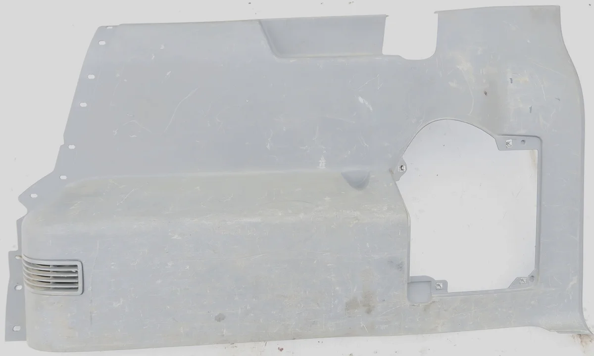 Verkleidung Rechts Hinten VW T5 T5.1 03-15