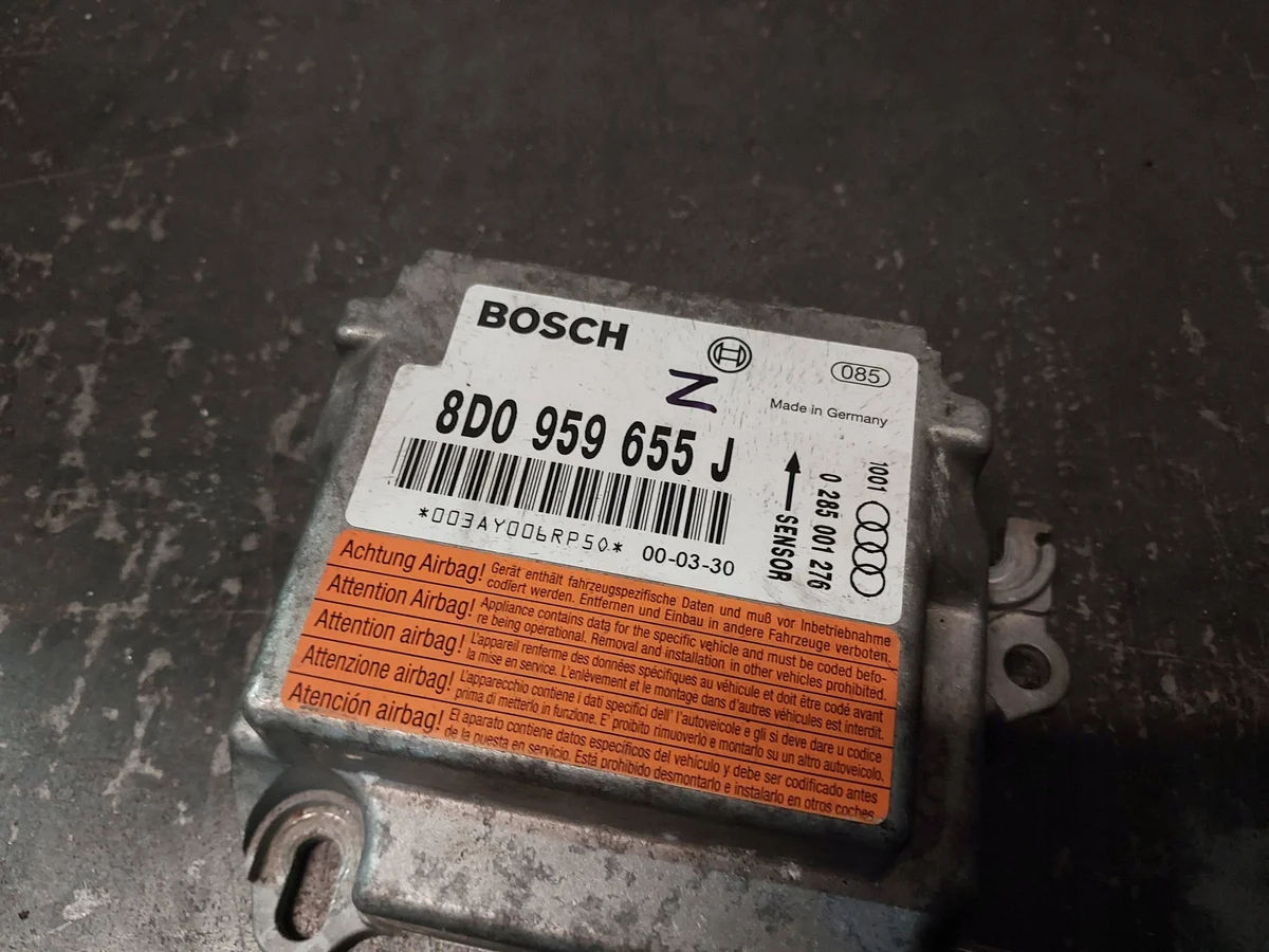 Airbag Module Audi A4 B5 8D0959655J image 3