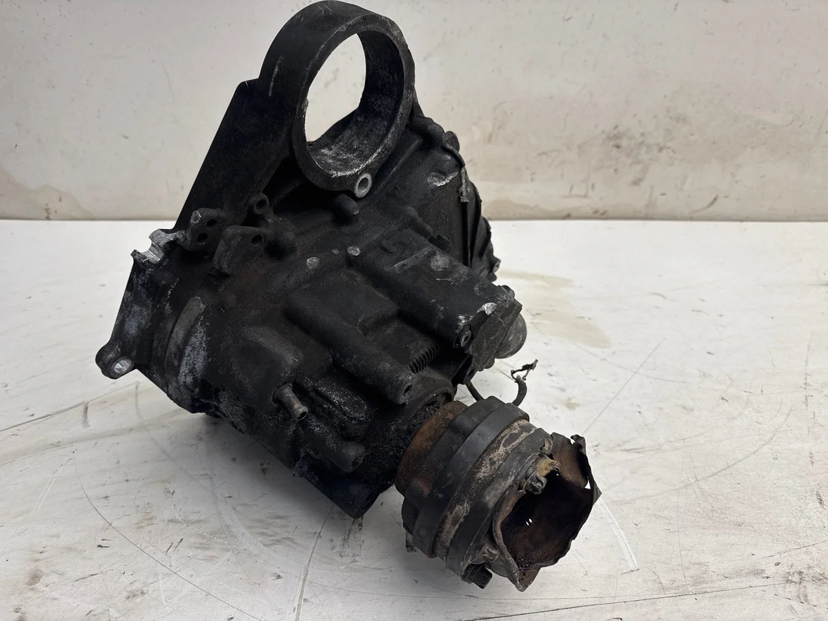 Land Rover Evoque Transfer Case 4601065905 image 3
