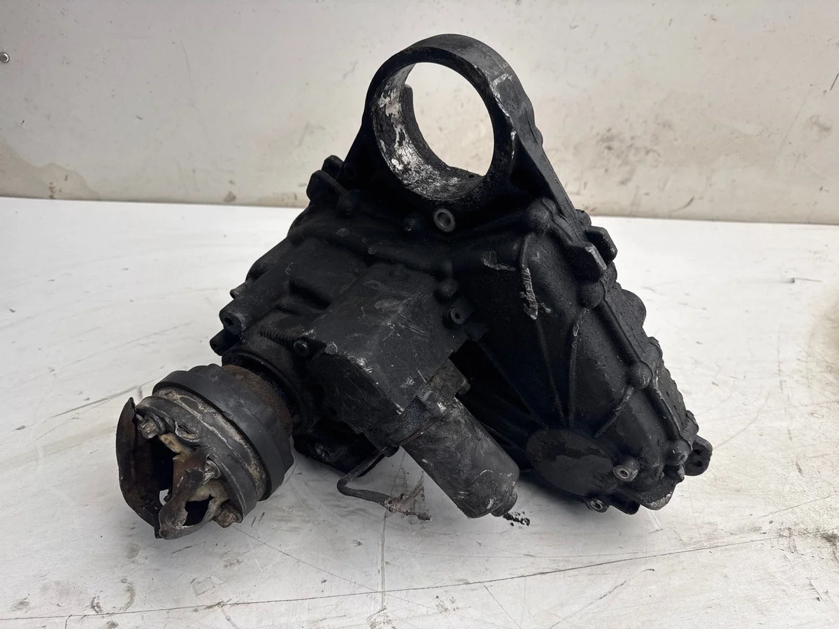 Land Rover Evoque Transfer Case 4601065905 image 4