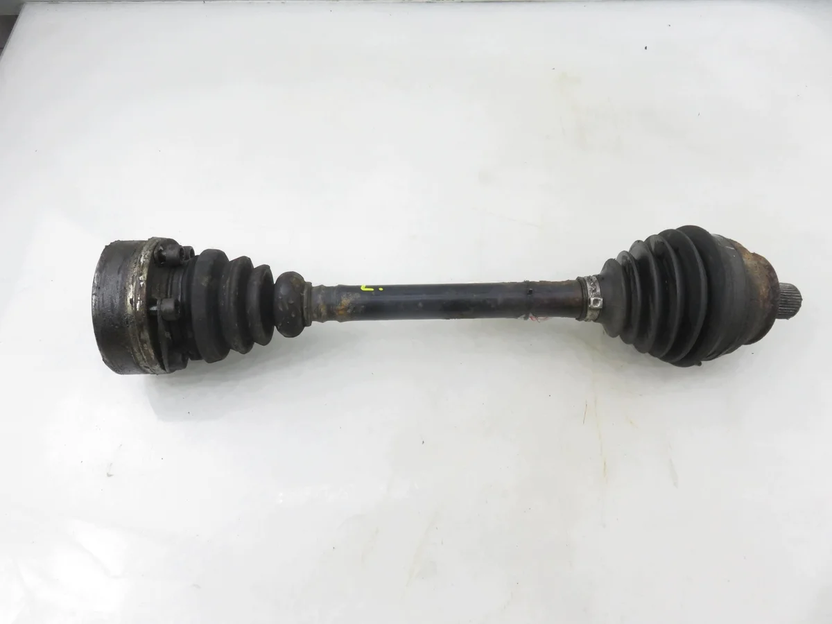 VW Transporter T4 Front Left Driveshaft 2.5 TDI