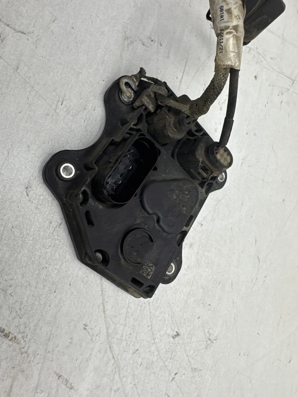 LAND ROVER DEFENDER 3.0D 2023 M8E2-7J426-AC image 4