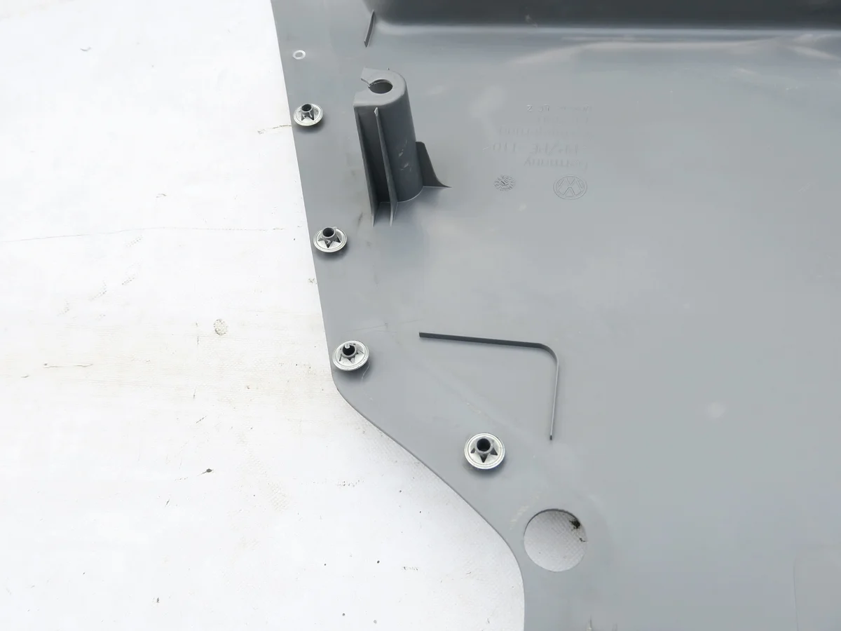 Panel lateral gris VW T5 T5FL T5.1 03-15 image 8