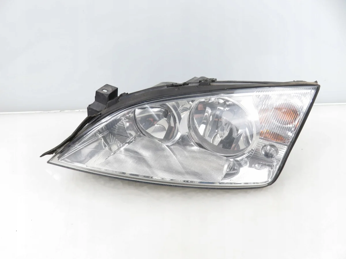 Scheinwerfer Links Ford Mondeo III 0301174203
