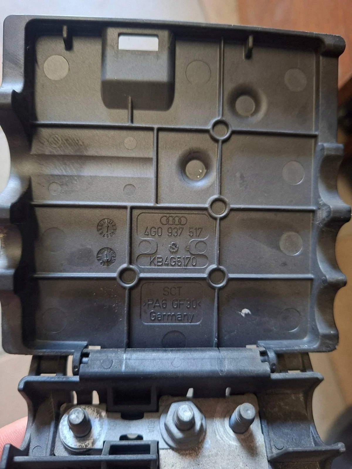 Borne Bateria Audi A6 S6 C7 4G0937517 image 4