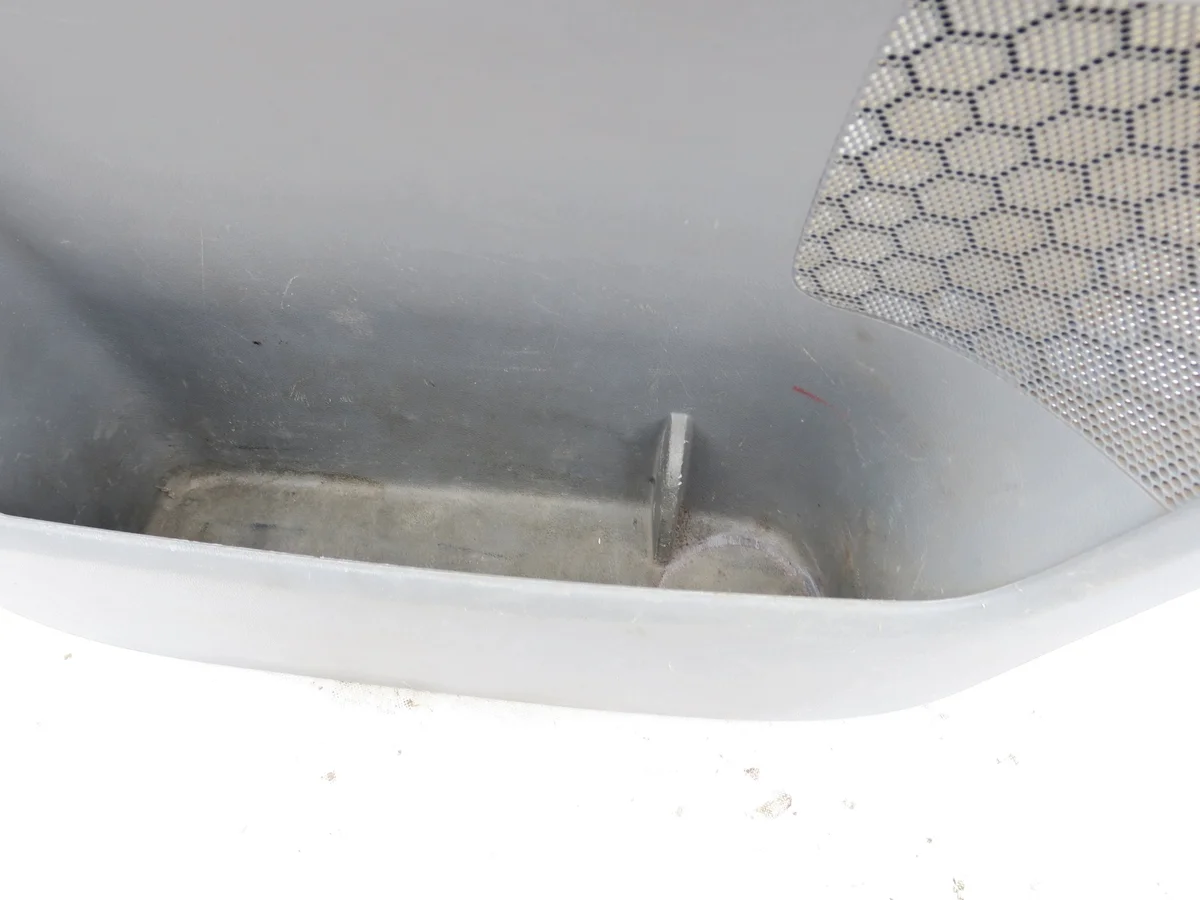Graue Türverkleidungen vorne VW T5 03-15 image 10