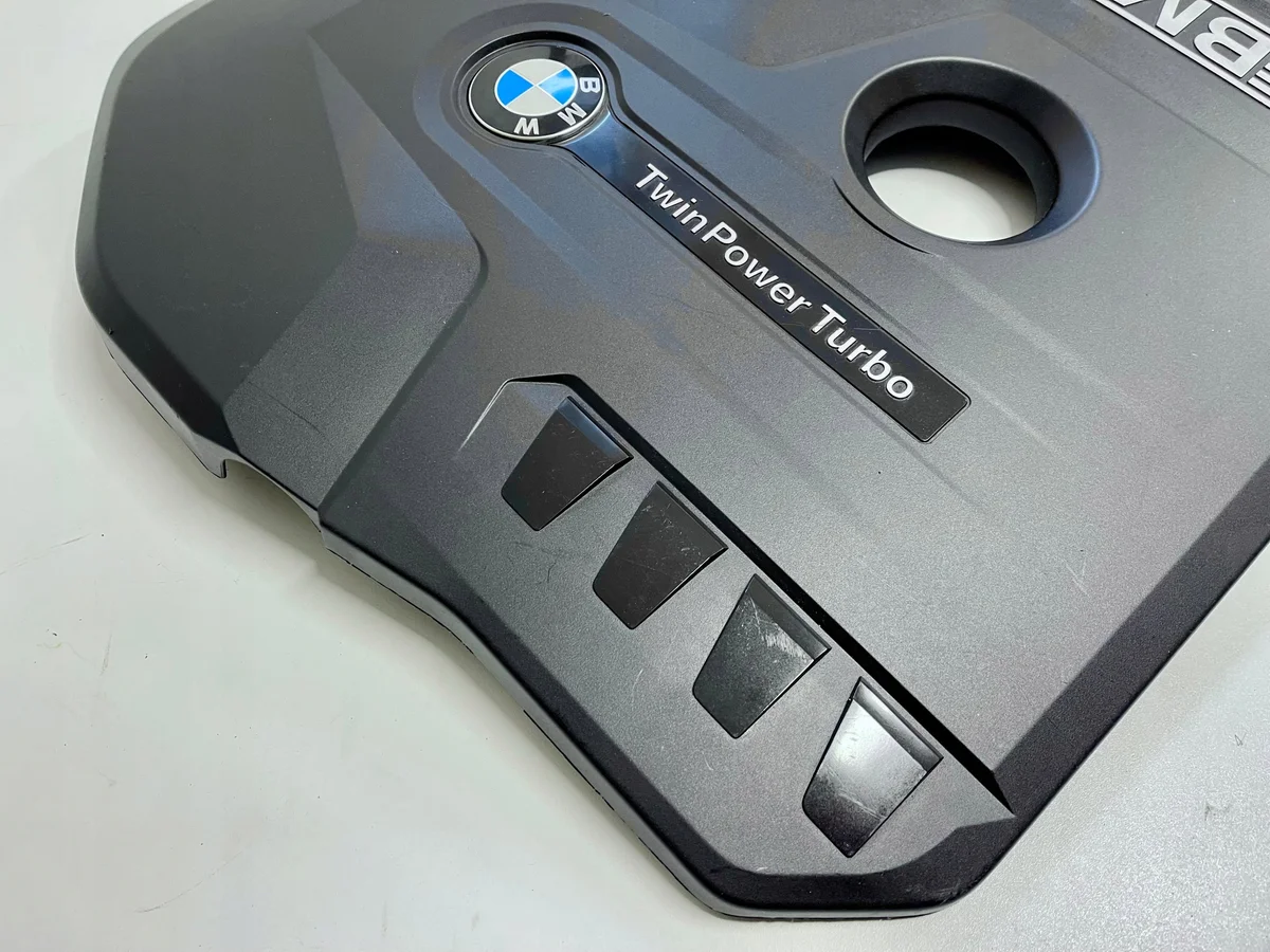 Cubierta Superior Motor BMW G30 G31 8657035 image 4