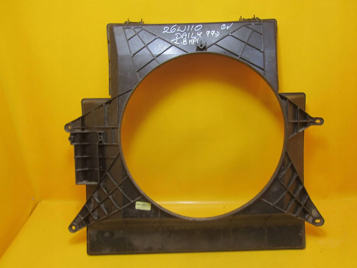 Radiador de Água Iveco 500347173 Usado