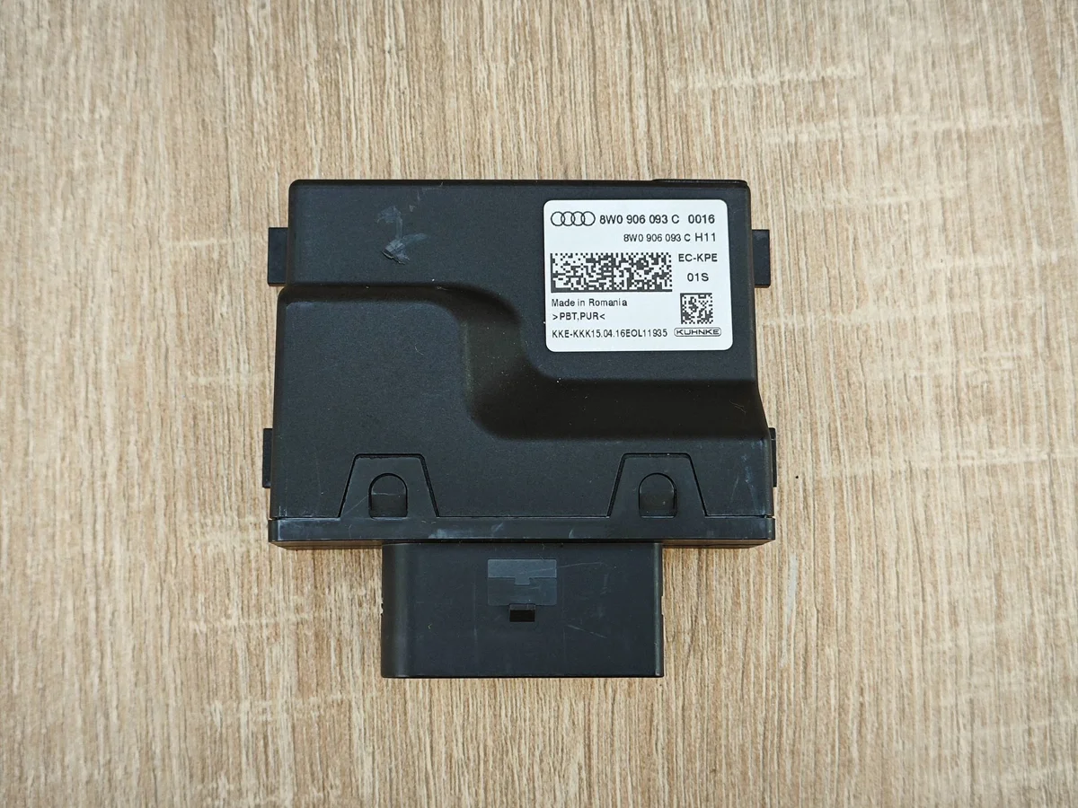 Module pompe carburant Audi A4 B9 A5 F5