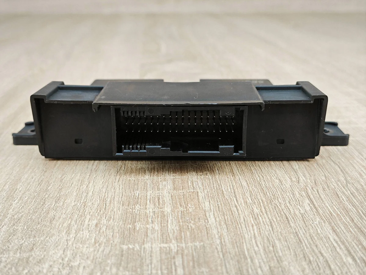 Module Gateway Audi A4 B9 A5 F5 4M1907468A image 3