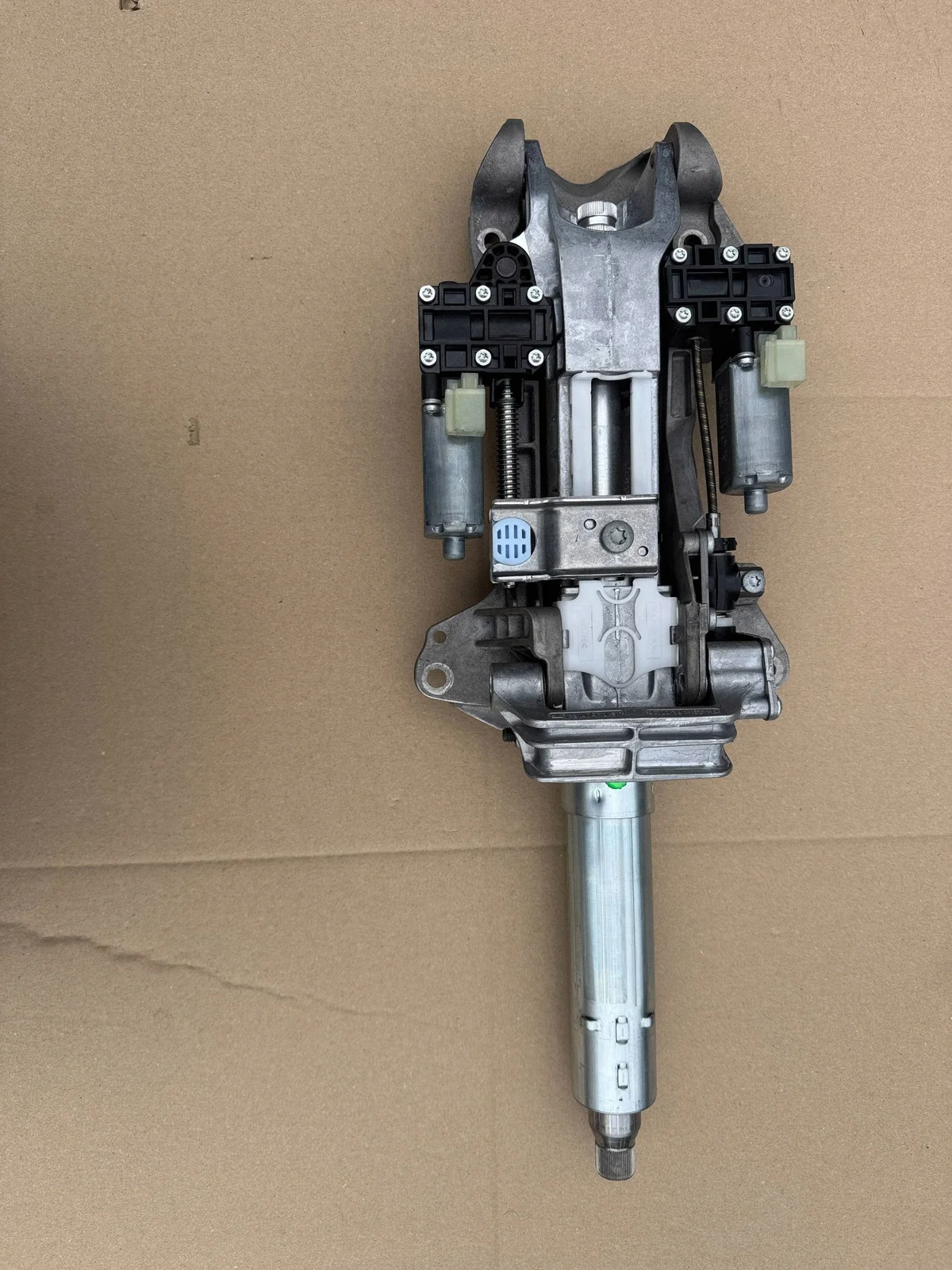 Lenksäule Mercedes C-Klasse W206 A2064621400