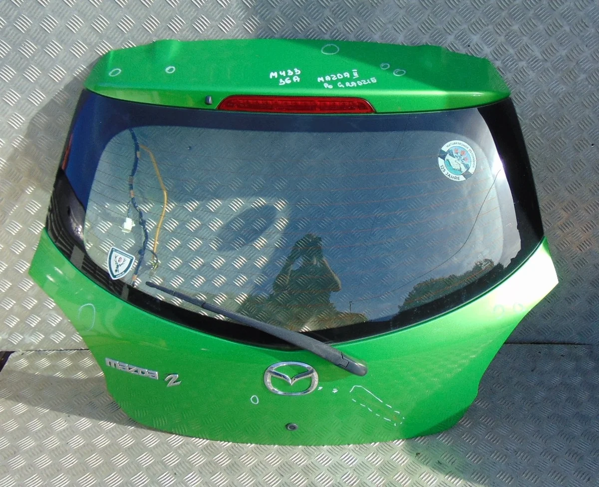 Hayon Mazda 2 II DE 36a lakier