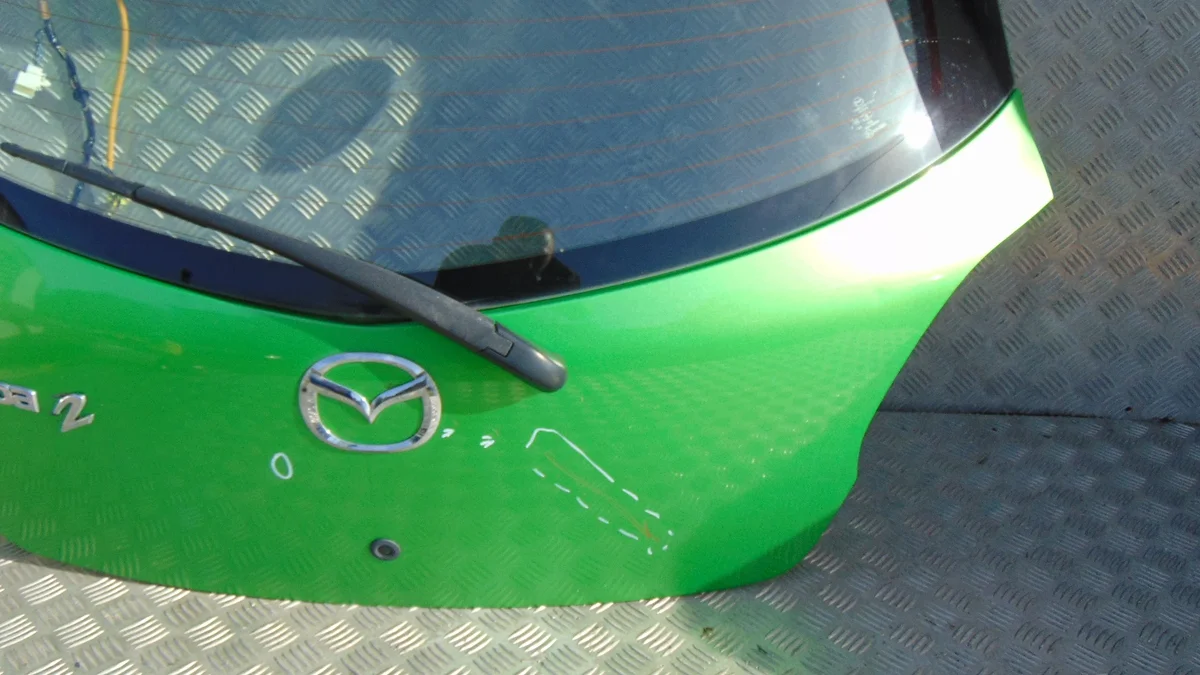 Takaluukku Mazda 2 II DE 36a käytetty image 5