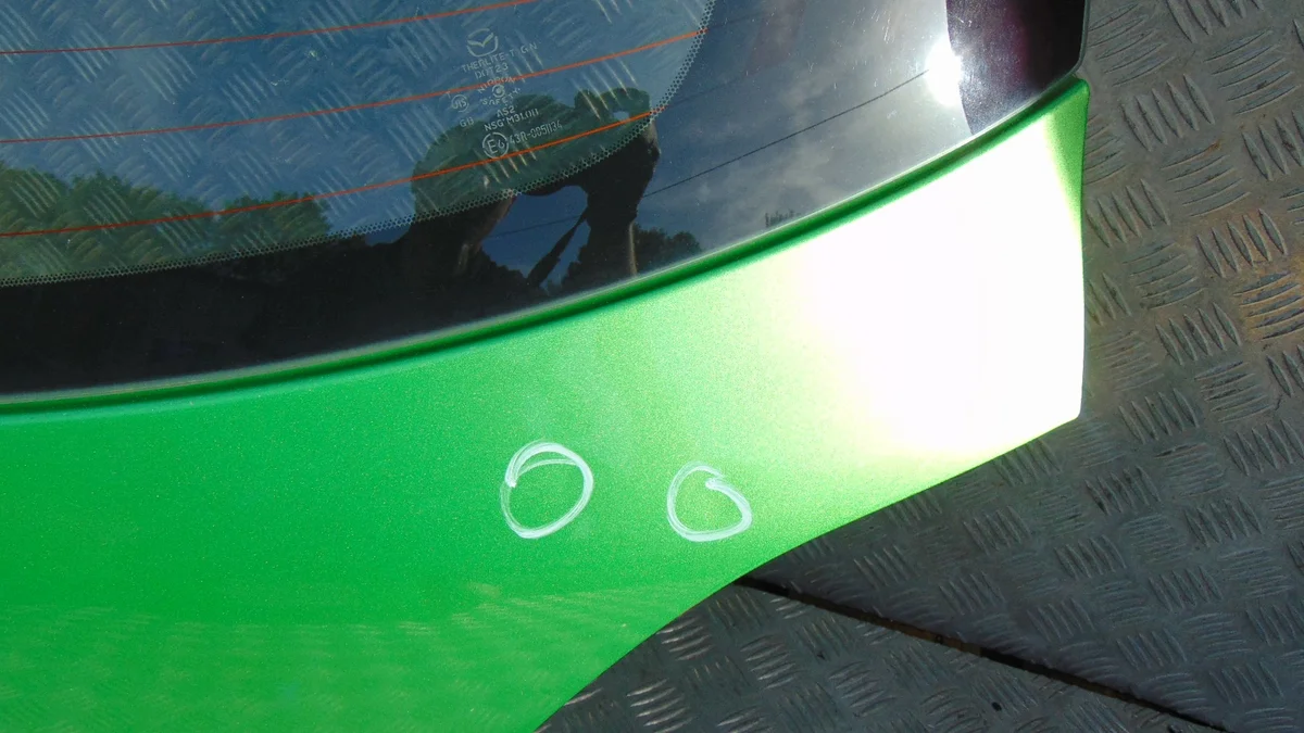 Takaluukku Mazda 2 II DE 36a käytetty image 7