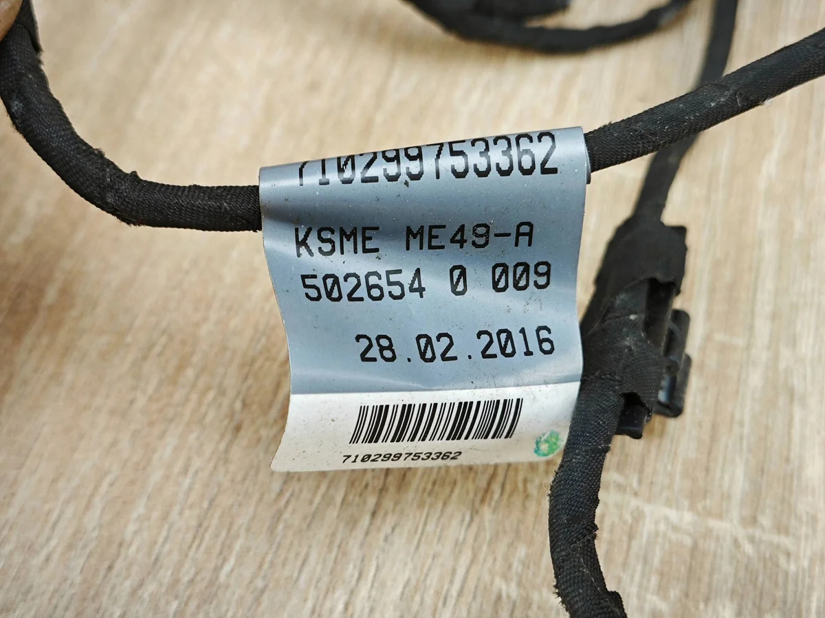 Pysäköintitutkan johtosarja Audi A4 B9 8W0971095 image 6