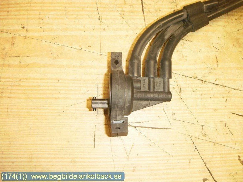 2002 Saab 9-5 Vacuum Valve BEG4226 Used