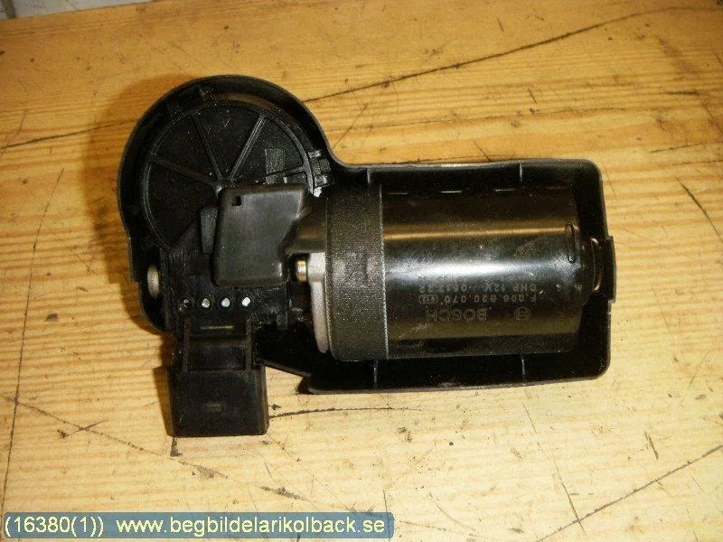 Volkswagen Fox Scheibenwischermotor BEG4424
