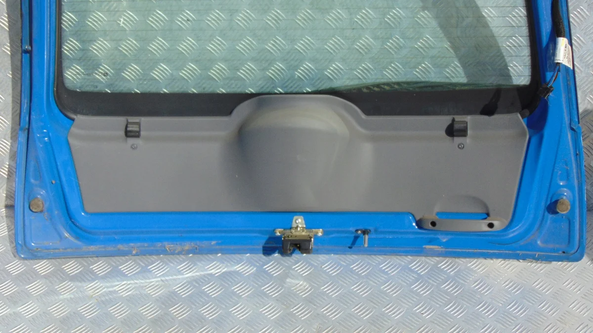 Opel Corsa C Heckklappe Kofferraumklappe image 7