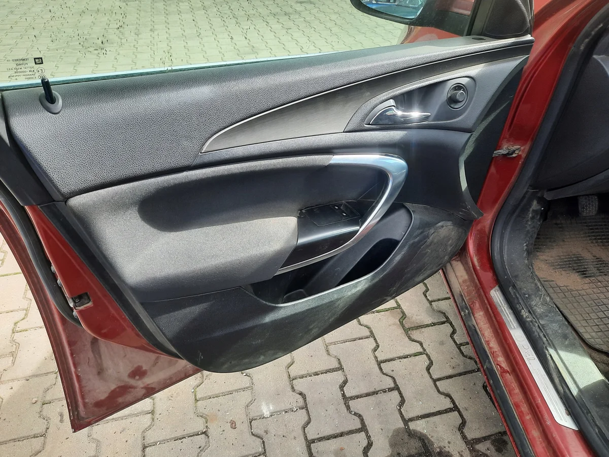 Opel Insignia A linker deurpaneel