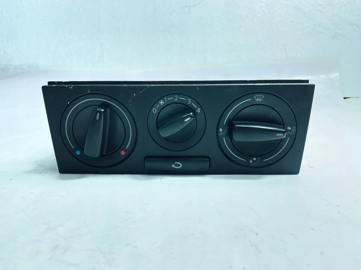Painel Ar Condicionado VW Polo 6N Usado