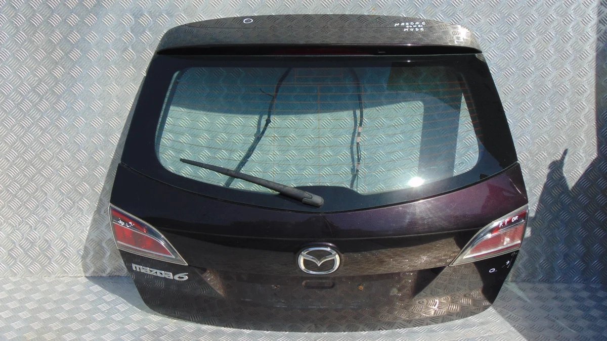 Tampa do Porta-malas Mazda 6 GH Kombi M436