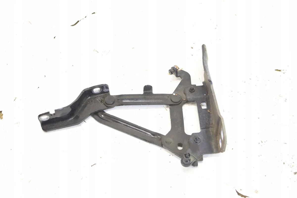 Dobradiça Capô Mercedes GLK X204 Esquerda A2048800328