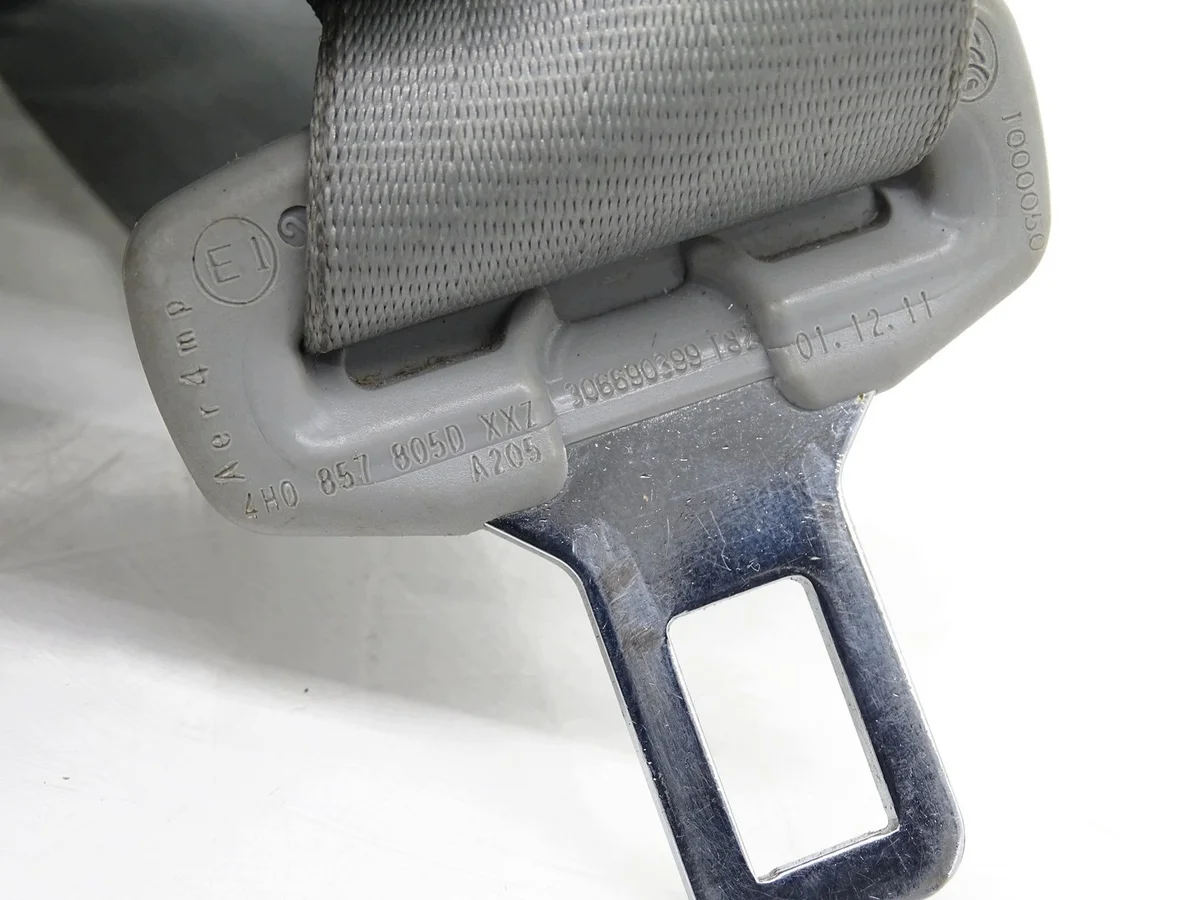 Gurtstraffer hinten Audi A8 D4 4H0857805D image 3