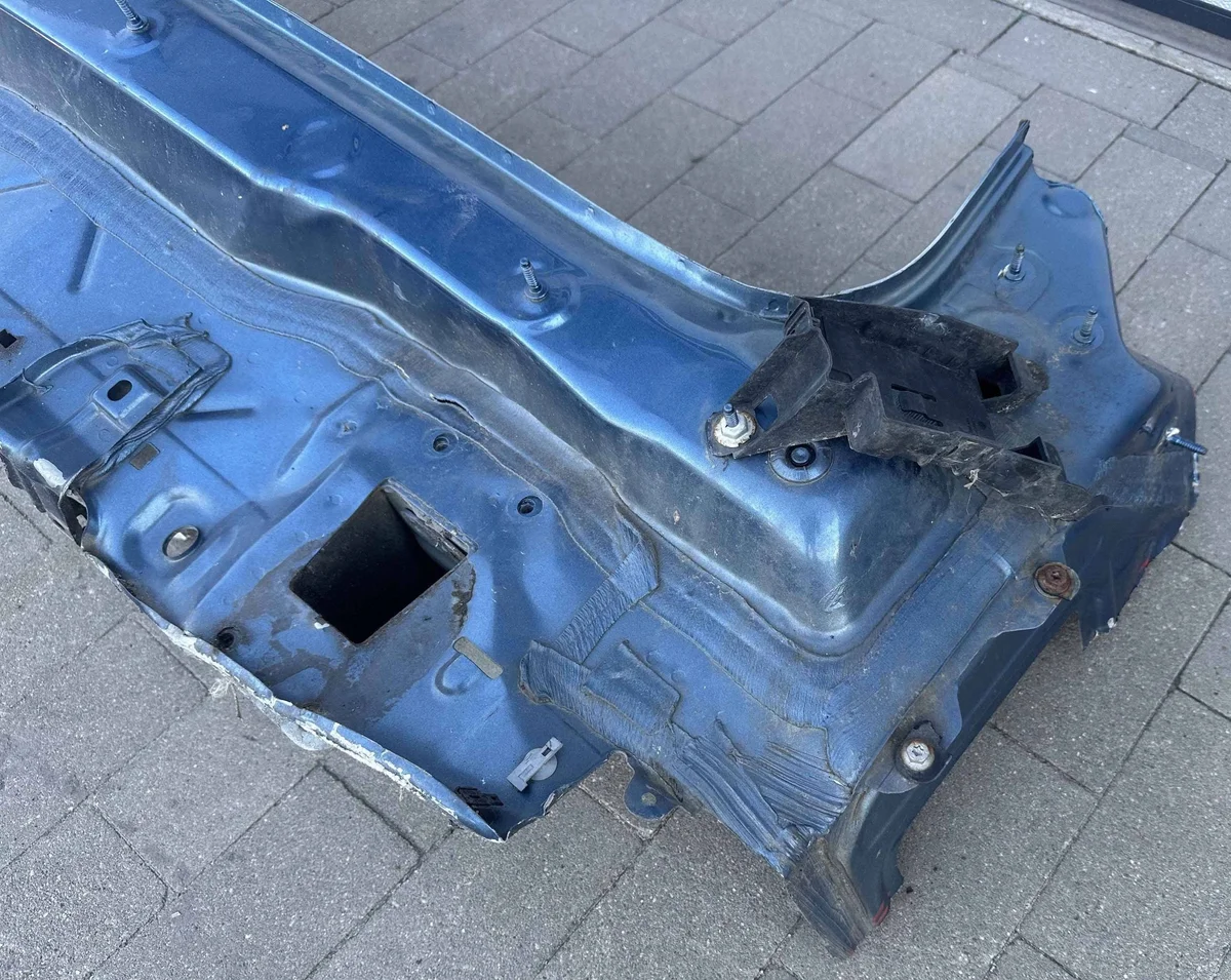 VW Tiguan Allspace bakre förstärkning HEM6309 image 5