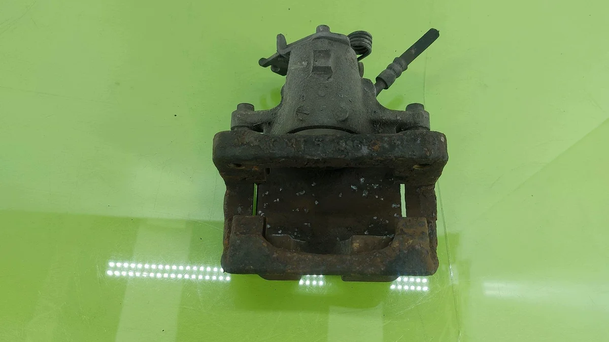 Opel Insignia A takajarru satula oikea image 5