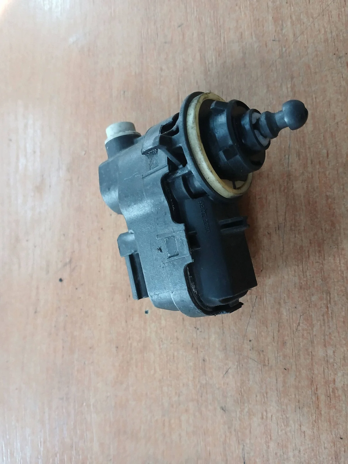 Regelmotor Koplamp Toyota Avensis T25 92001231