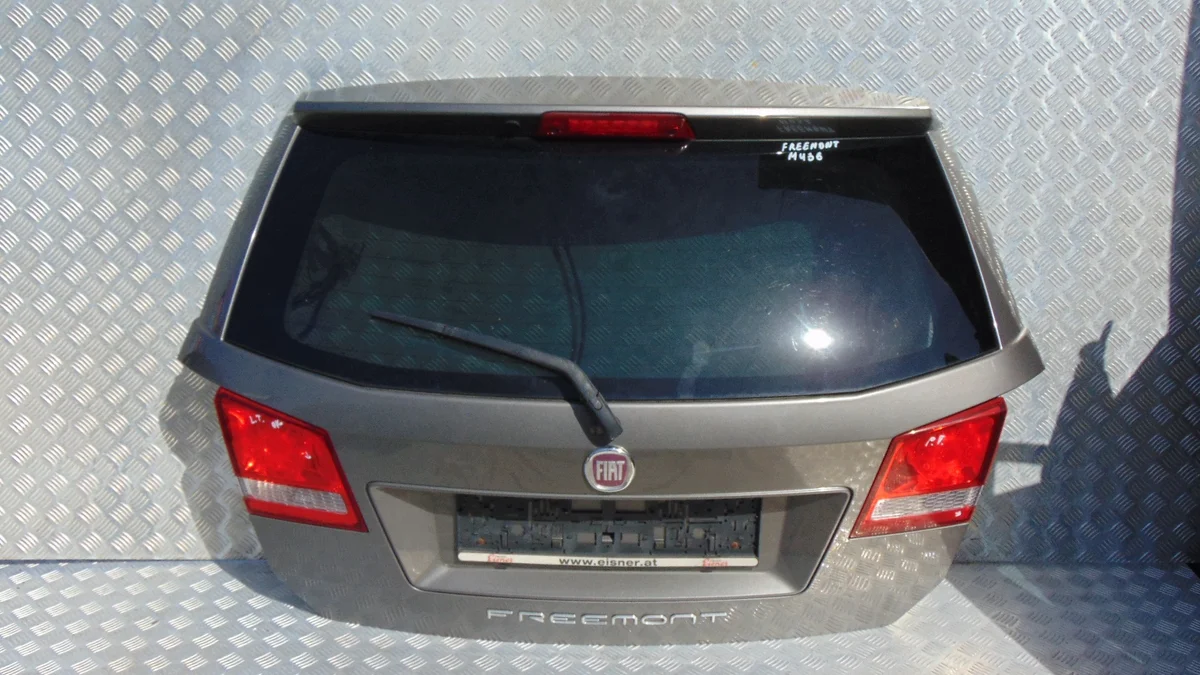 Hayon Fiat Freemont M4366